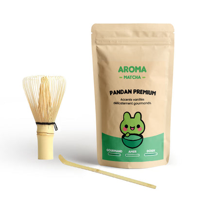 Coffret poudre de pandan premium Aroma Matcha avec accessoires pour préparer un pandan latte fouet bambou